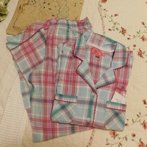 Victoria Secrets sz S NWT Pretty Plaid Pajamas